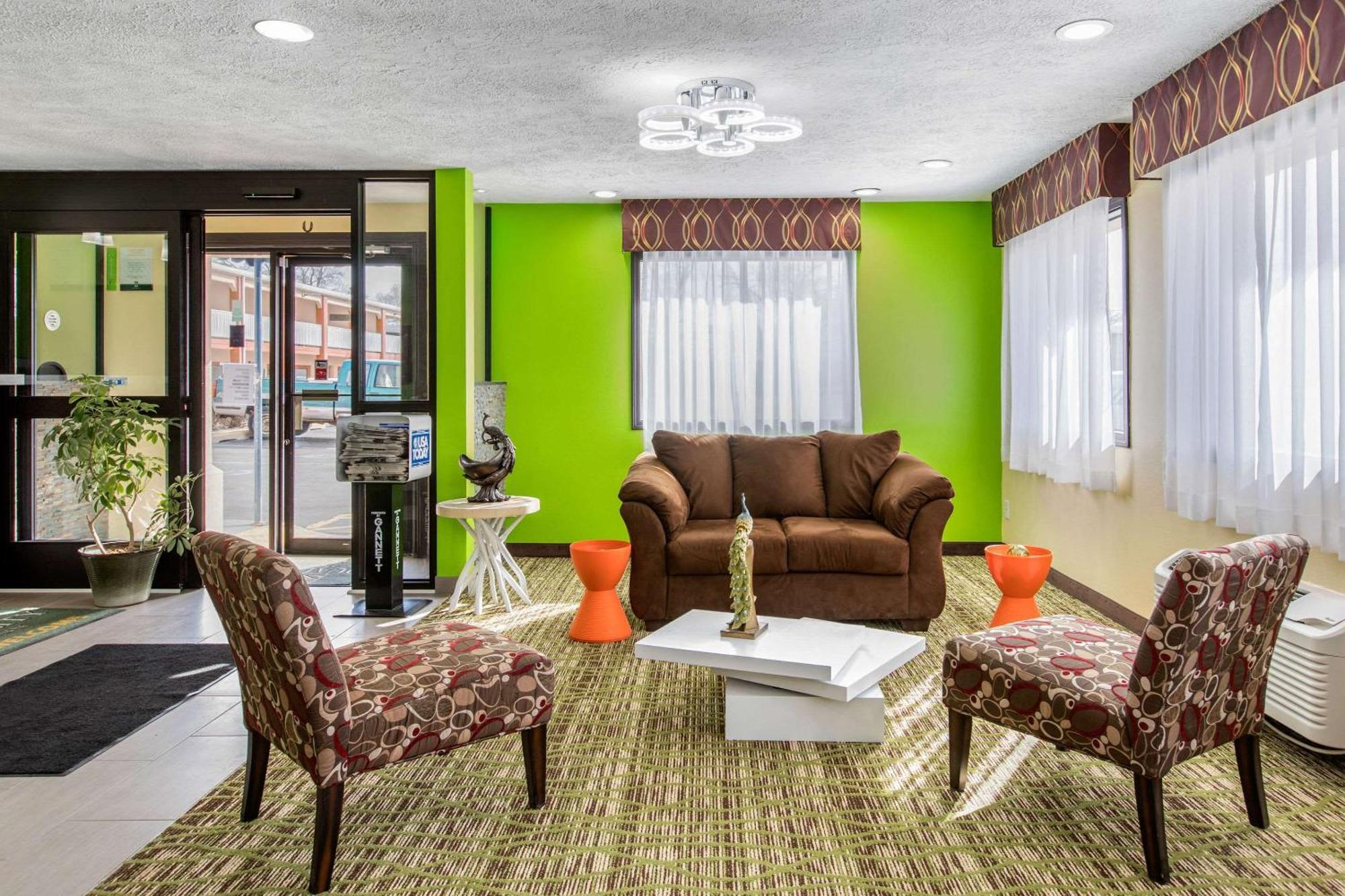 Quality Inn Grand Rapids Near Downtown Wyoming Bagian luar foto